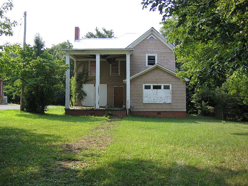Commercial Lot.  View from road.  Stay clear of old abandoned house.  It is unsafe.