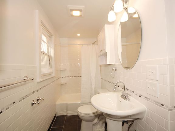 4th image of 89 Cushing St