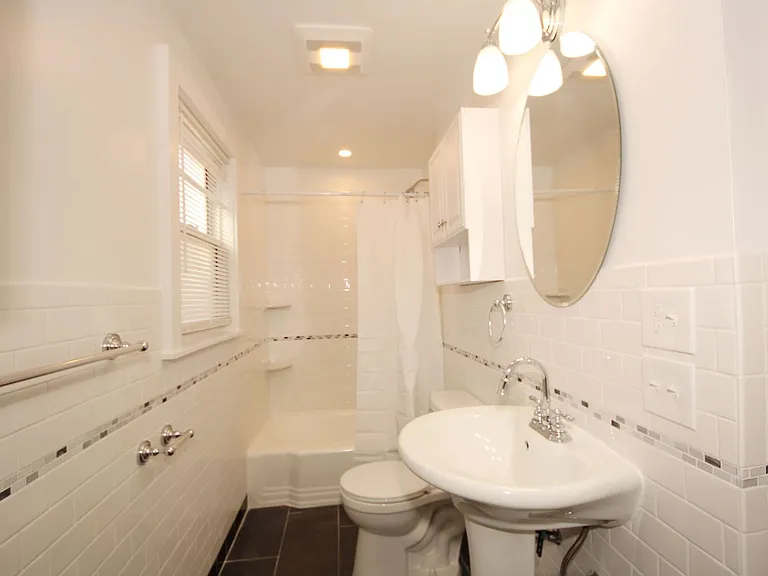 89 Cushing St — Photo 4