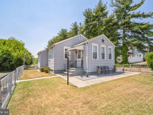 1144 Berkley Rd, Gibbstown, NJ 08027