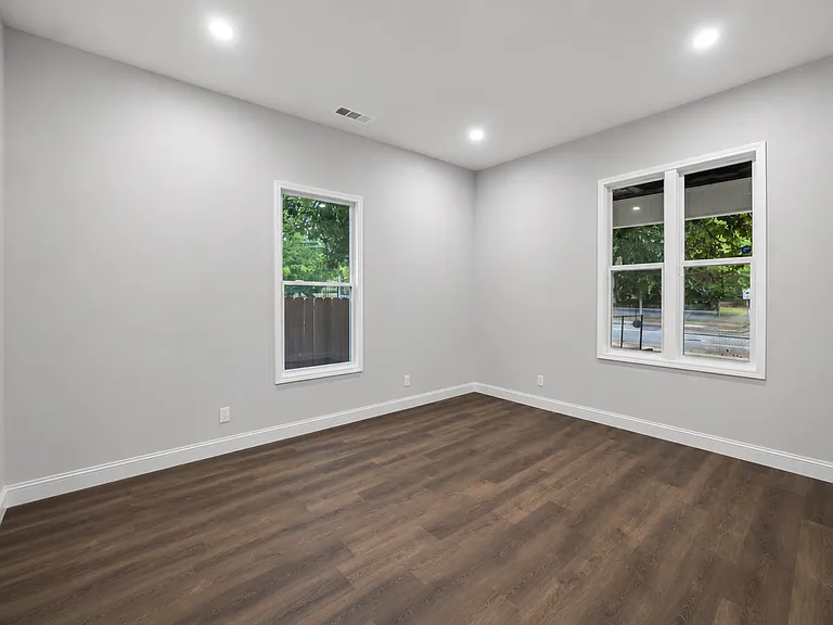 Metropolitan Pkwy SW — Photo 7