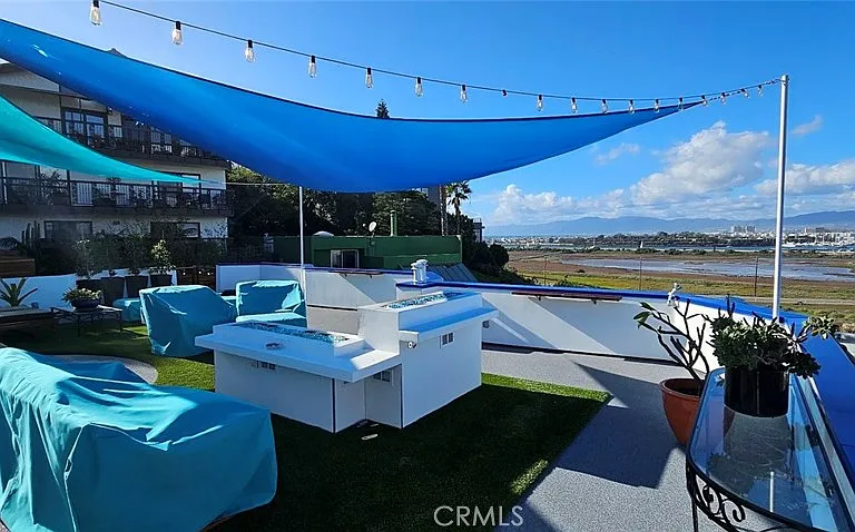 8109 Sinaloa Rd — Photo 3