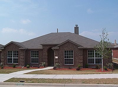 1200 Highbluff Lane