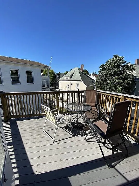 1 bed, 618 sqft, $1,975 — Photo 2