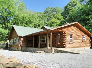 11855 Schaberg Rd, Mountainburg, AR 72946