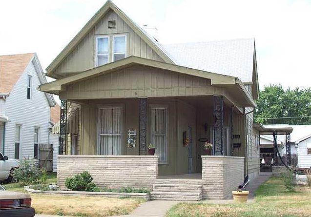 1st image of 203 W Columbia St