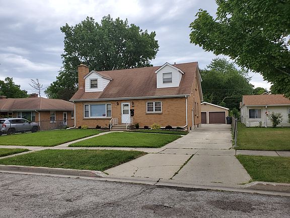 2nd image of 937 N Berwick Blvd