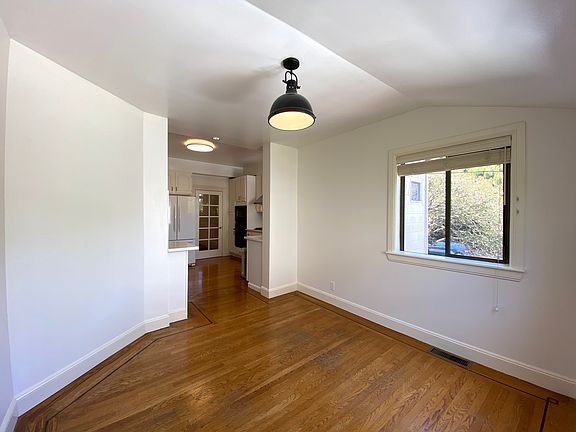 4th image of 734 Balboa St