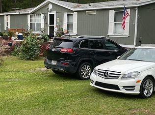 1071 Sam Thompson Dr, Awendaw, SC 29429