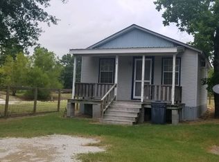 1241 Glass Rd, Kingsland, TX 78639