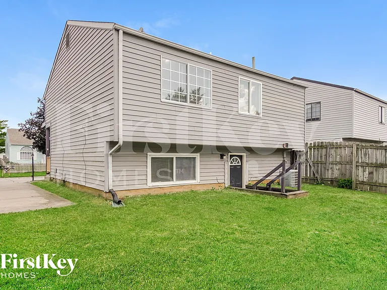 5320 Traditions Dr — Photo 15