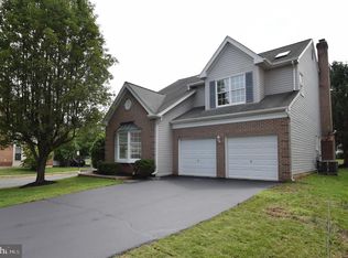 12923 Wheatland Rd, Fairfax, VA 22033