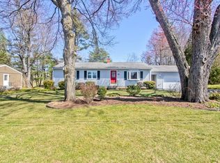 71 Harwich Rd, East Longmeadow, MA 01028