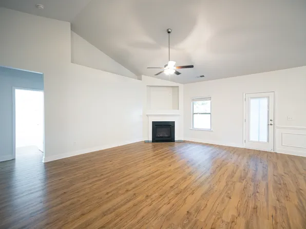122 Starlight Dr, Greenville, SC 29605