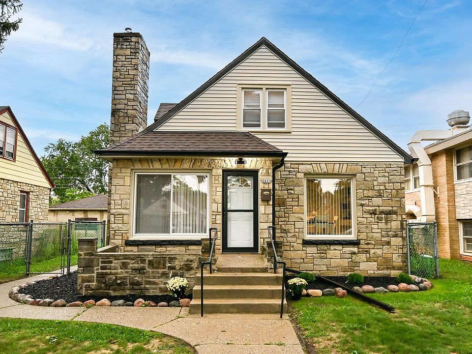 1st image of 2421 W Hampton AVENUE