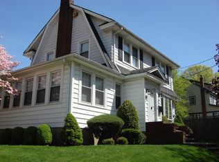 55 Sommers Ln, Staten Island, NY 10314