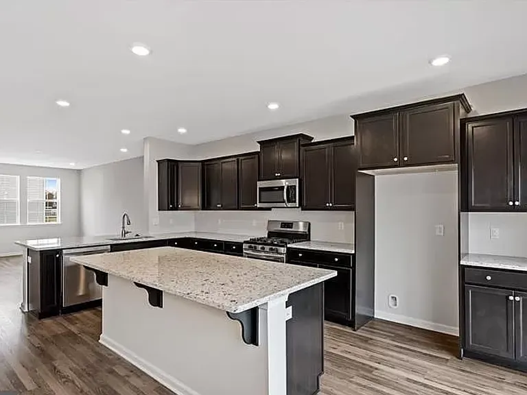 5 Verona Ln #5 — Photo 18