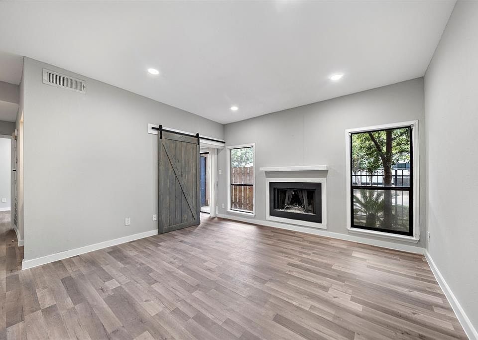 Post Oak Crossing Condominiums Houston, TX Zillow