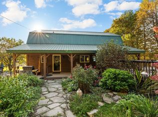 2641 Lyons Rd, Camillus, NY 13031