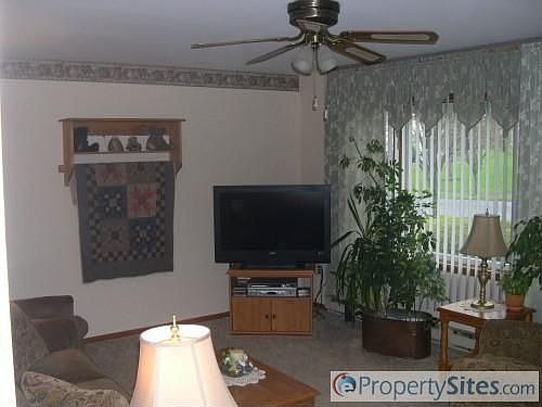 2nd image of 121 Danielle Dr
