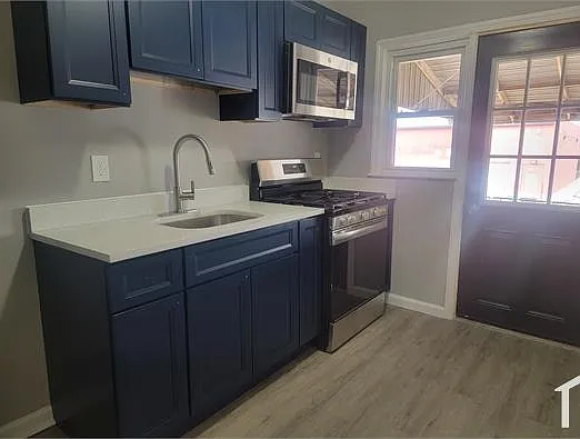 3 bed, 1231 sqft, $2,495 — Photo 1