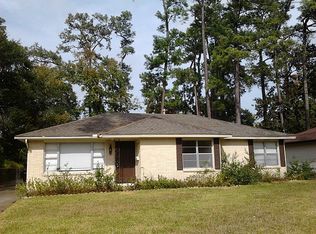 1322 Candlelight Ln, Houston, TX 77018