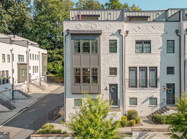 1801 Huntington Hills Ln NW, Atlanta, GA 30309