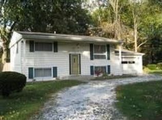7155 W Ben Davis Dr, Michigan City, IN 46360