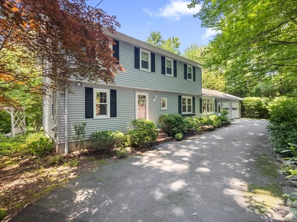 147 Upton Rd, Westborough, MA 01581