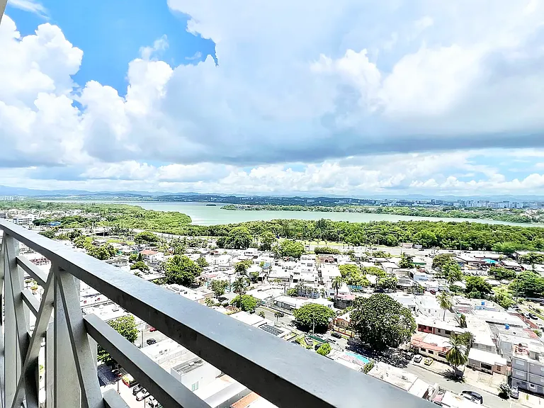 3001 Plaza Del Mar Cond Isla Verde Ave — Photo 2