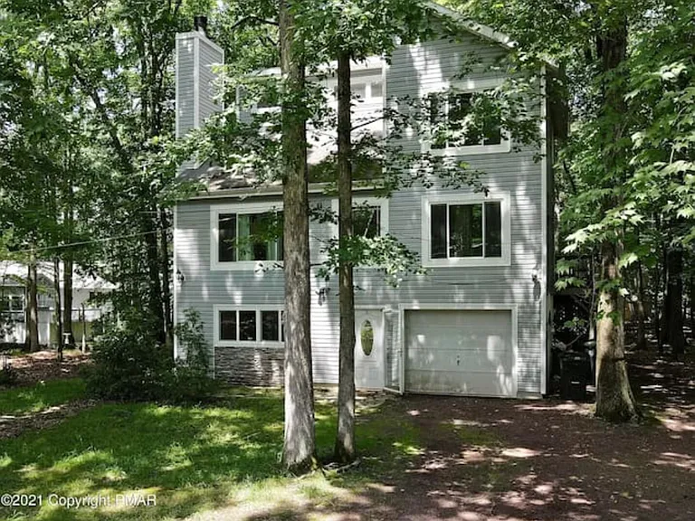 Woodland Dr — Photo 2