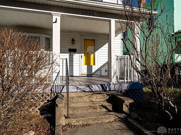 4th image of 2330 Parkland Ave
