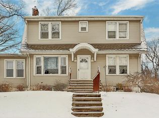 1162 Grant Ave, Pelham, NY 10803