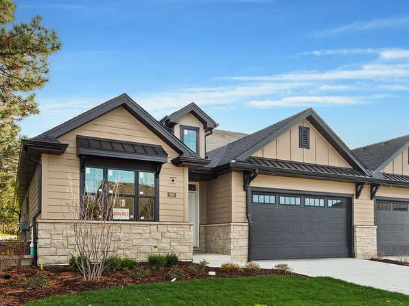 220 Clover Ridge Dr, Lockport, IL 60441