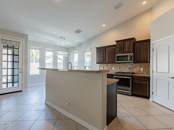 5th image of 11532 E SABLE Avenue
