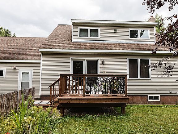 4th image of 42255 Archambeau Rd