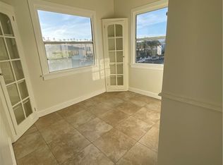 1522 S Bronson Ave, Los Angeles, CA 90019