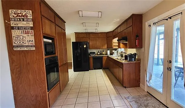 324 River Oaks Dr — Photo 10