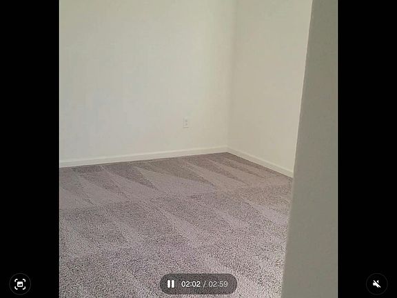 5th image of 518 Paradise Valley Rd