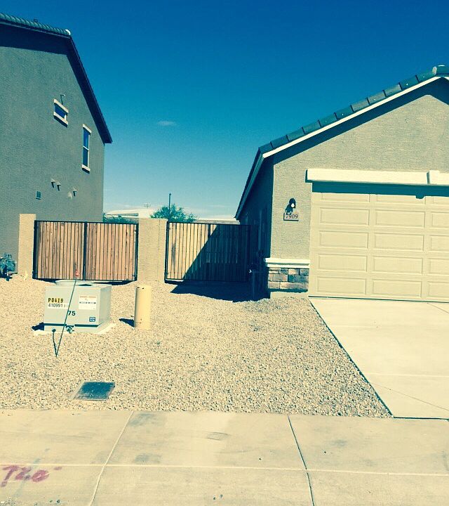 1st image of 7909 S 41st Dr
