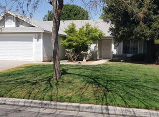 5586 W Richert Ave, Fresno, CA 93722