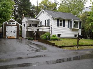 31 Cypress St, Plymouth, MA 02360