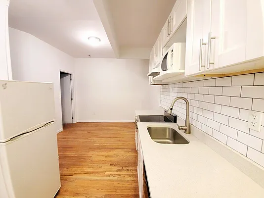 Rented by Brooklyn Property Group LLC | media 6