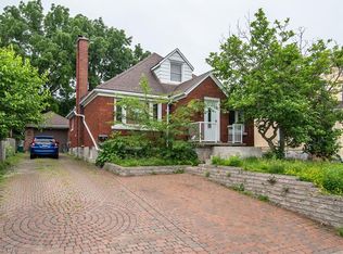467 Stirling Ave S, Kitchener, ON N2M 3J3