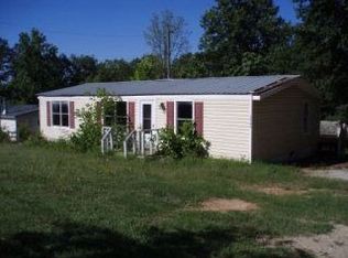 3676 Bolding Rd, Flowery Branch, GA 30542