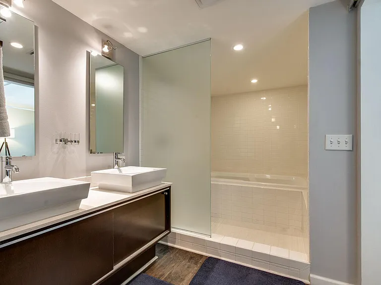 2115 Yeaman Pl #106 — Photo 23