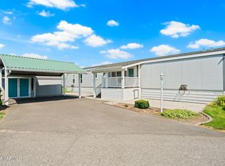 3601 Castlevale Rd UNIT 18, Yakima, WA 98902