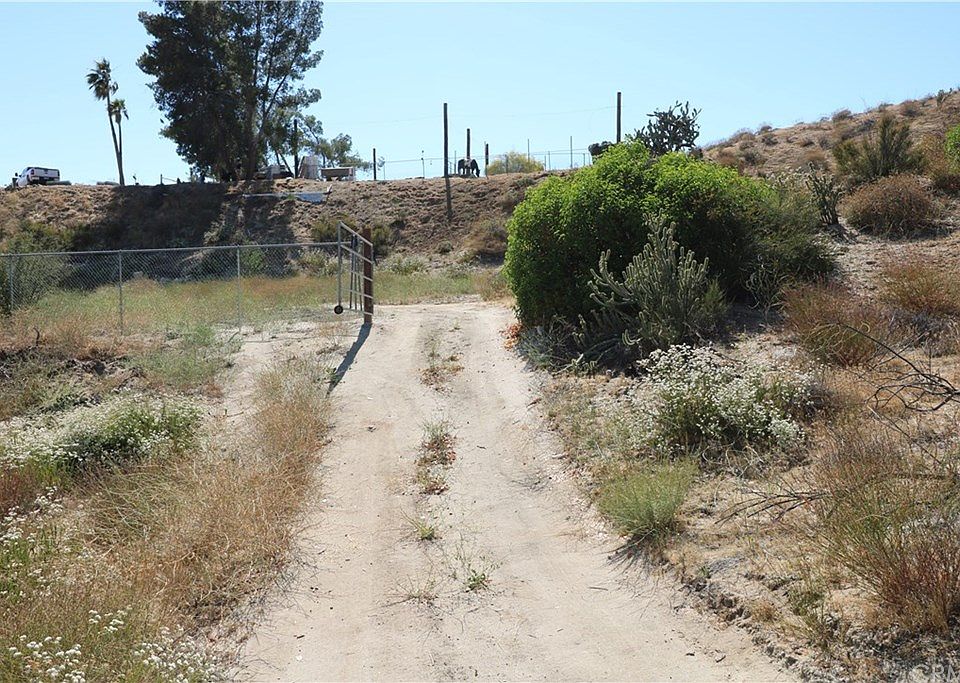 1st image of 42500 Highway 79