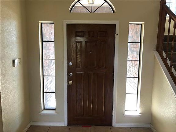 5th image of 812 Craig Dr