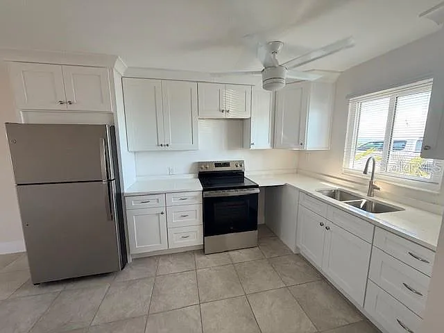 1 bed, 1.0 bath, 667 sqft, $3,000 — Photo 3